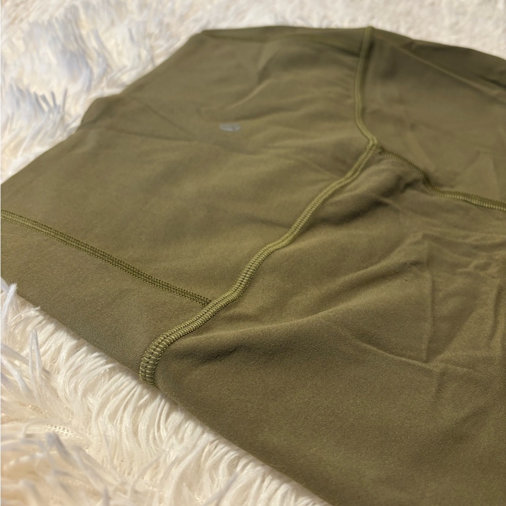 Lululemon Athletica high rise crop 23”